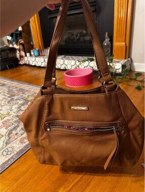 Nine West shoulder bag - like new!